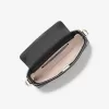 Bryant Kleine wandelbare Pochette aus genarbtem Leder Bryant Kleine wandelbare Pochette aus genarbtem Leder