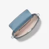 Bryant Kleine wandelbare Pochette aus genarbtem Leder Bryant Kleine wandelbare Pochette aus genarbtem Leder