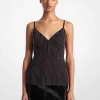 Camisole-Tanktop aus Georgette mit Strasssteinen Camisole-Tanktop aus Georgette mit Strasssteinen