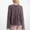 Flache Sandale „Irene“ aus Leder mit Nieten