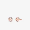 Fulton-Ohrstecker mit Pavé-Logo-Anhänger aus edelmetallbeschichtetem Sterlingsilber Fulton-Ohrstecker mit Pavé-Logo-Anhänger aus edelmetallbeschichtetem Sterlingsilber
