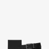 Geschenkset mit Brieftasche und Gürtel mit charakteristischem Logo