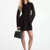Gesmoktes Hemdblusenkleid aus Stretch-Baumwollpopeline Gesmoktes Hemdblusenkleid aus Stretch-Baumwollpopeline