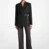 Gestreifter, zweireihiger Blazer aus Wollmischung mit Gürtel Gestreifter, zweireihiger Blazer aus Wollmischung mit Gürtel