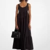 Gestuftes Kleid aus Stretch-Baumwolle Gestuftes Kleid aus Stretch-Baumwolle