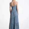 Gestuftes Unterkleid mit floraler Spitze Gestuftes Unterkleid mit floraler Spitze