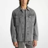 Hemdjacke aus gewaschenem Denim Hemdjacke aus gewaschenem Denim
