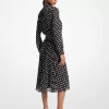 Hemdkleid aus gepunktetem Georgette Hemdkleid aus gepunktetem Georgette