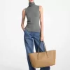 Melrose-Einkaufstasche aus genarbtem Leder Melrose-Einkaufstasche aus genarbtem Leder