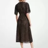 Midikleid aus schnurgebundener Spitze mit Leopardenmuster Midikleid aus schnurgebundener Spitze mit Leopardenmuster