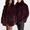 Peacoat aus Kunstpelz Peacoat aus Kunstpelz