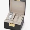 Petite Emery Pavé Silberfarbenes Geschenkset mit Uhr und Schmuck Petite Emery Pavé Silberfarbenes Geschenkset mit Uhr und Schmuck