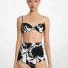 Set aus Bikinioberteil und Slip aus Stretch-Nylon-Krepp mit Blumenmuster Set aus Bikinioberteil und Slip aus Stretch-Nylon-Krepp mit Blumenmuster