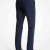 Slim-Fit Seersucker-Chinohose Slim-Fit Seersucker-Chinohose