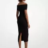 Stretch-Strick-Over-the-Shoulder-Kleid Stretch-Strick-Over-the-Shoulder-Kleid
