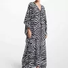 Zebra-Kaftankleid aus Crêpe de Chine aus Seide Zebra-Kaftankleid aus Crêpe de Chine aus Seide