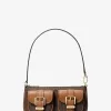 Zoe Kleine Pochette mit Signatur-Logo Zoe Kleine Pochette mit Signatur-Logo